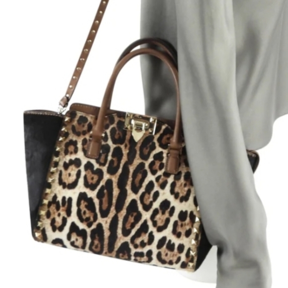 Sale⏰Gorgeous Valentino Rockstud leopard- Rare 3in1 wear - Picture 4 of 16